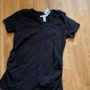 BNWT Ambiance maternity shirt sleeve t-shirt XL